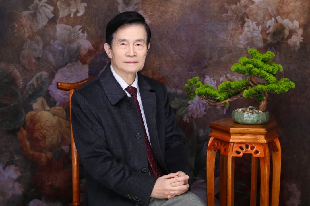 皮持衡